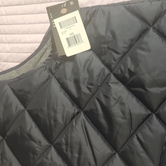Dickies Vest - Picture 3 of 4